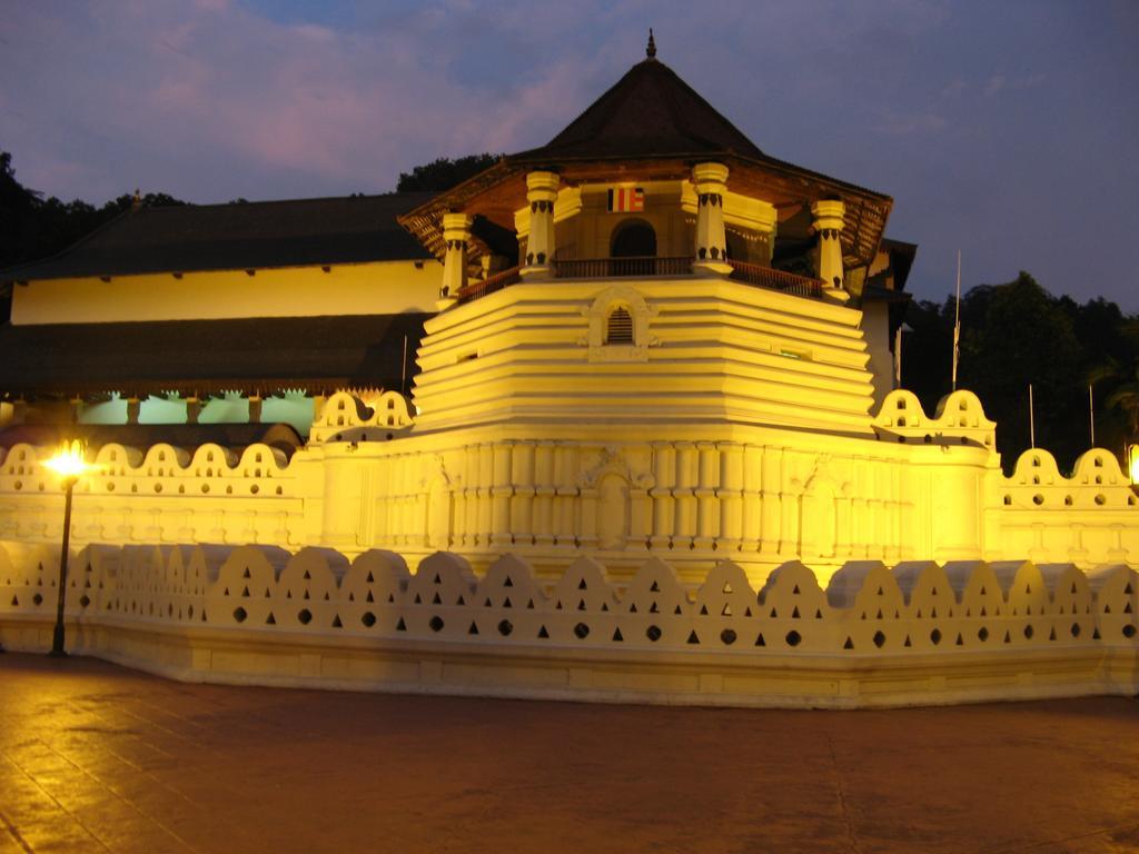 The Buena Vista Kandy Dış mekan fotoğraf